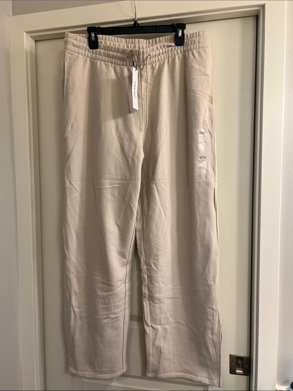 Women's Cream Elastic-Waist Lounge Pants